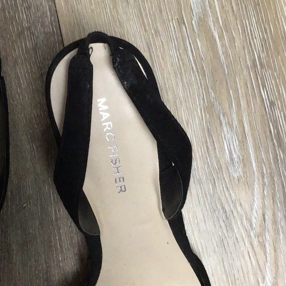 New Marc Fisher Black 3 inch block heels pointed toe sling backs size 8.5 - Picture 2 of 5